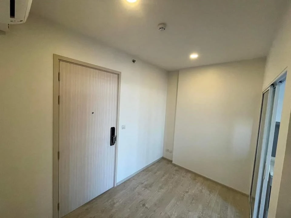 For sale, for rent The Tree Charansanitwong 30, 1 bedroom, 1 bathroom, comes with built-in wardrobe, book now.