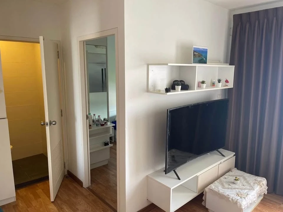 For sale or rent: The Trust Condo South Pattaya, 1 bedroom, 1 bathroom, 14th floor, beautiful sea view, fully furnished, don't miss out!