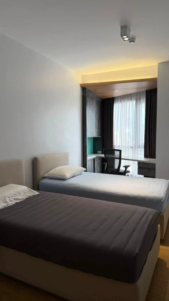 ขาย ให้เช่า Triple Y Residence 2 ห้องนอน พื้นที่ใช้สอยเยอะ ตกแต่งครบครัน ดีแบบนี้จะรออะไร
