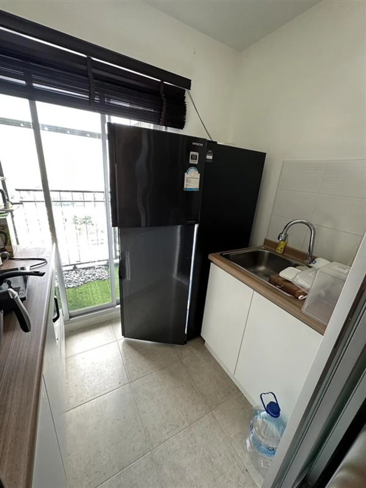 For sale or rent: U Delight Ratchavibha, 1 bedroom, 1 bathroom, high-quality built-in wall cabinets, fully furnished. Don't miss out!