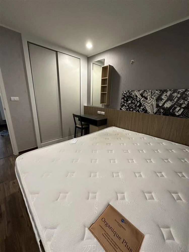 For sale or rent: U Delight Ratchavibha, 1 bedroom, 1 bathroom, high-quality built-in wall cabinets, fully furnished. Don't miss out!