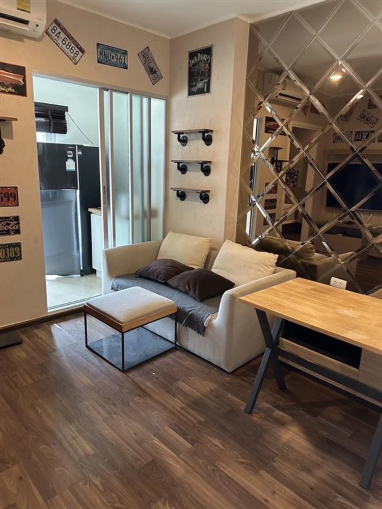 For sale or rent: U Delight Ratchavibha, 1 bedroom, 1 bathroom, high-quality built-in wall cabinets, fully furnished. Don't miss out!