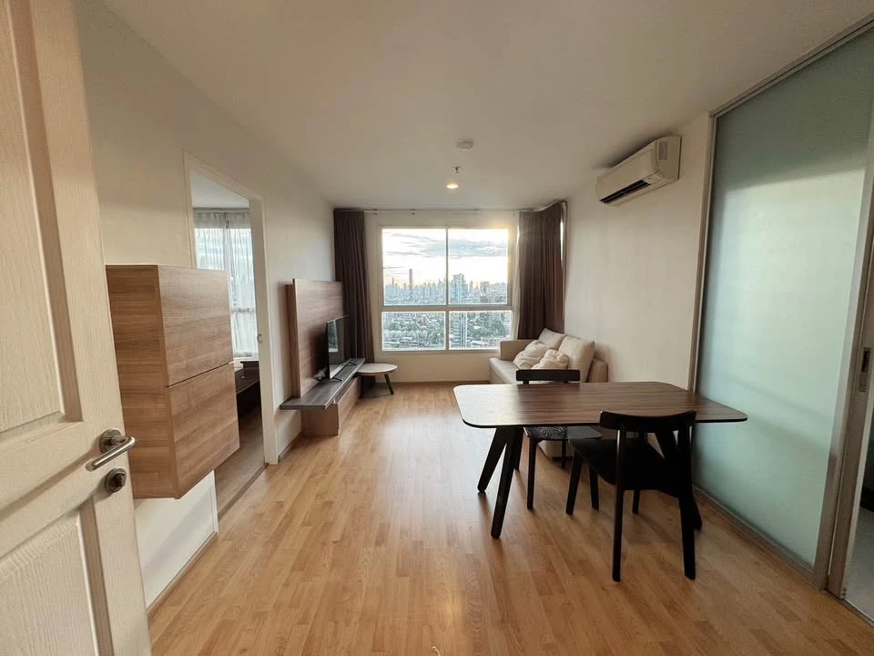 For sale or rent: U Delight Residence (Pattanakarn - Thonglor). Fully furnished condo, high floor, beautiful Thonglor view, no buildings blocking the