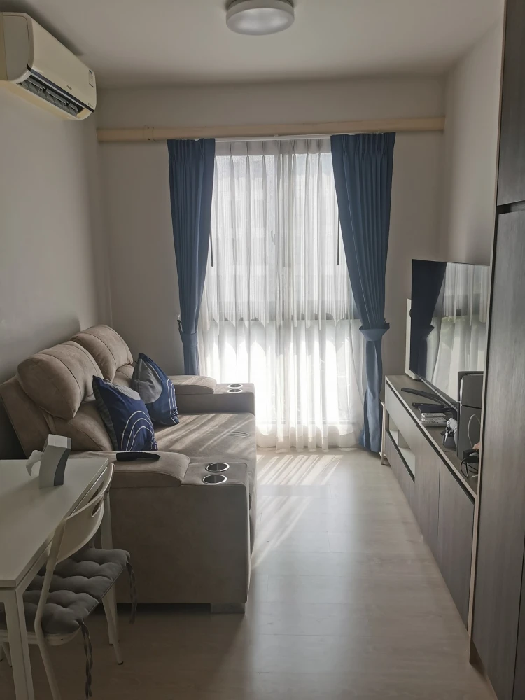 For sale or rent: Unio Sukhumvit 72, corner room, pool view, fully furnished, nice to live in, reserve now, urgent!