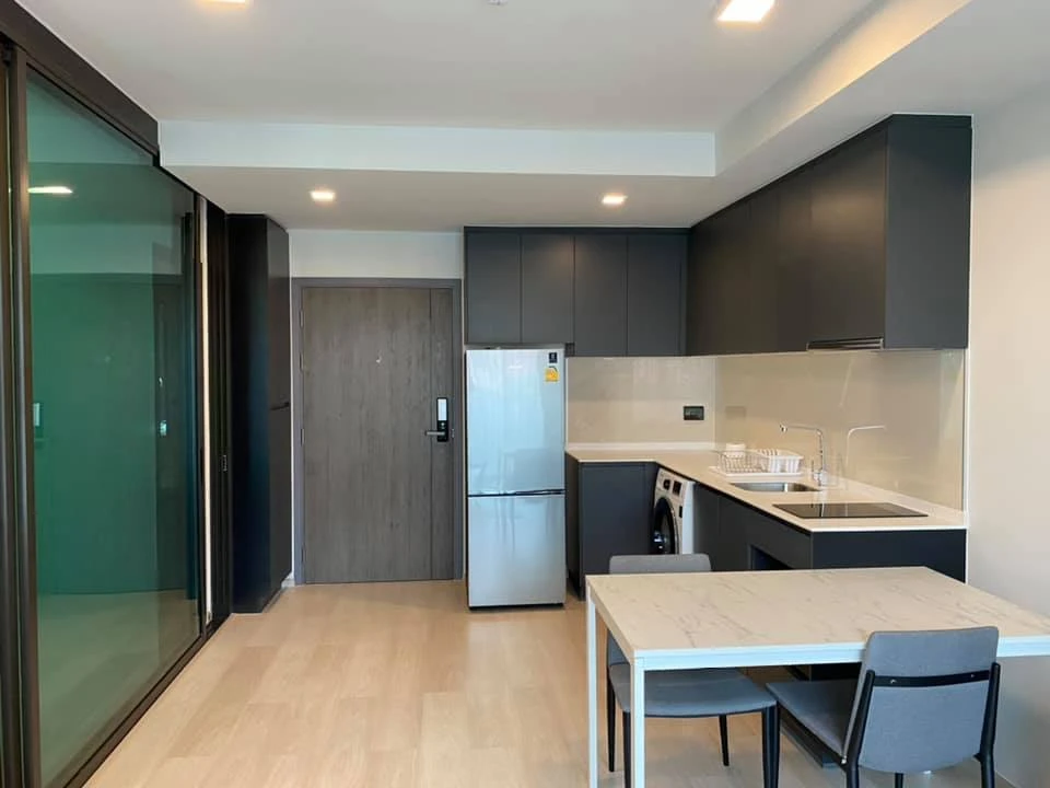 For sale or rent: Venio Sukhumvit 10, a large, comfortable room with plenty of usable space. Hurry and reserve today! Don't delay!