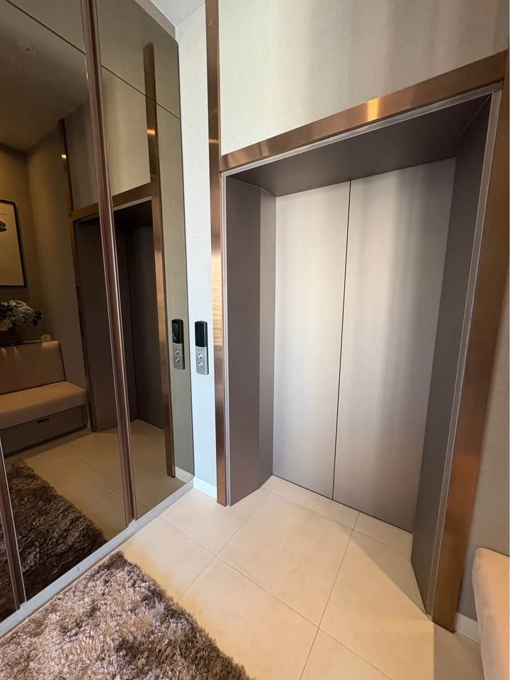 For sale or rent: Vittorio Sukhumvit 39, north-facing room, good location, lots of usable space, nicely decorated in a controlled tone. Reserve now!