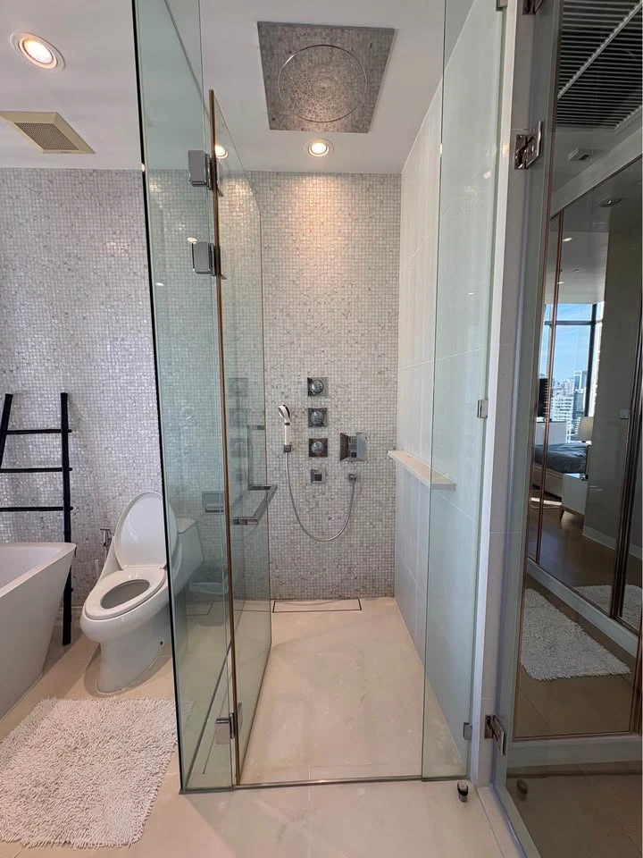 For sale or rent: Vittorio Sukhumvit 39, north-facing room, good location, lots of usable space, nicely decorated in a controlled tone. Reserve now!