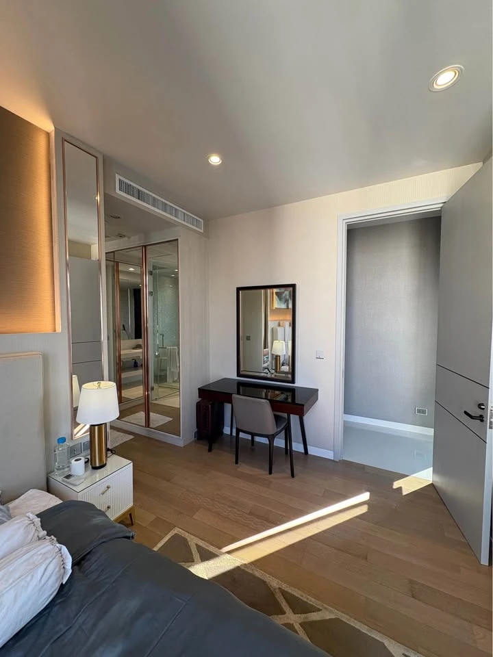For sale or rent: Vittorio Sukhumvit 39, north-facing room, good location, lots of usable space, nicely decorated in a controlled tone. Reserve now!