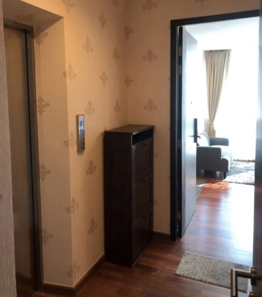 For sale or rent: Wish Signature Midtown Siam. Ready-to-move-in units with complete amenities. Book now! Don't delay!