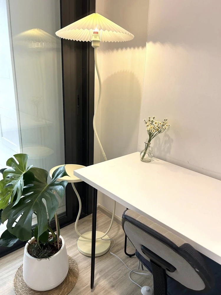 For sale, for rent, XT Huaikhwang, a nice room, complete with furniture and electrical appliances. If you don't reserve, you'll regret it later.