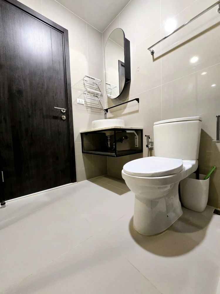 For sale, for rent, XT HUAIKWANG, ready to move in, spacious living space, complete furniture and electrical appliances, hurry to move and reserve.