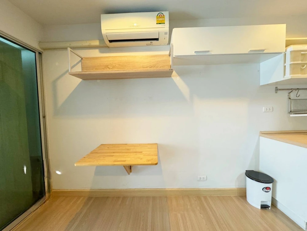 For sale or rent: You 2 Condo, 2nd floor, Building A, fully furnished, ready to move in.