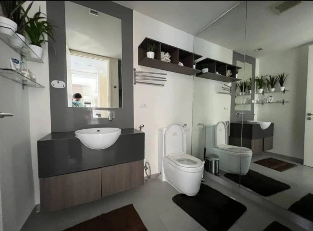 For sale or rent: Zire Wongamat (North Pattaya), fully furnished, 1 bedroom, 1 bathroom, ready to move in.
