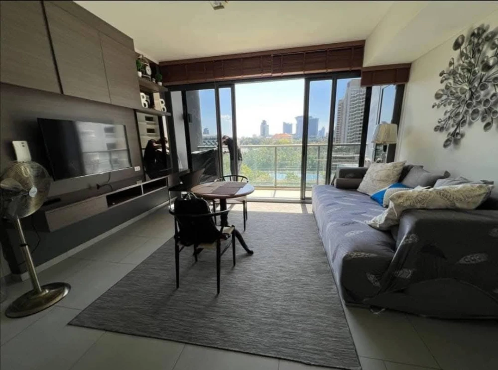 For sale or rent: Zire Wongamat (North Pattaya), fully furnished, 1 bedroom, 1 bathroom, ready to move in.