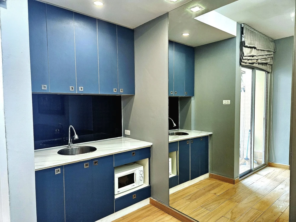 For sale, for rent, Klangkrung Resort, Ratchada 7, ready to move in, full facilities, if you don't reserve, you'll regret it.