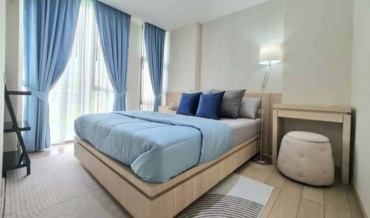 For sale, for rent, Class Condo Silom, corner room, beautifully decorated, pool view, garden in the project, don't just look, hurry up and book now!