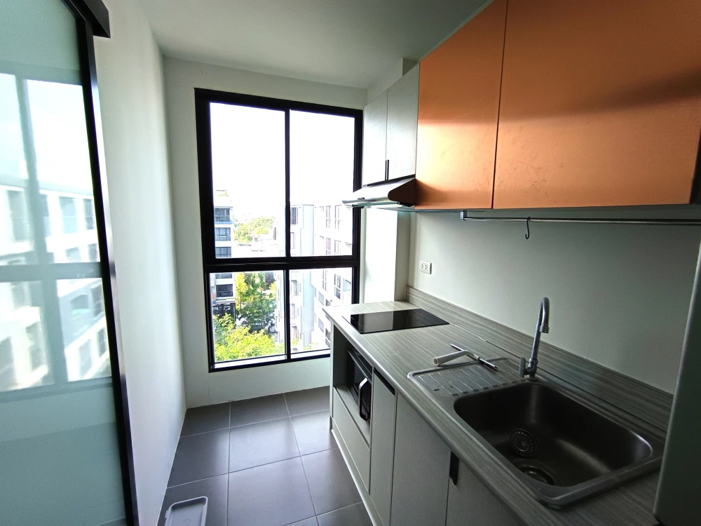 For sale, for rent, 2 bedroom, 2 bathroom condo at Rice Rama 9 with a very chill pool view. Hurry and book now, don't miss out.