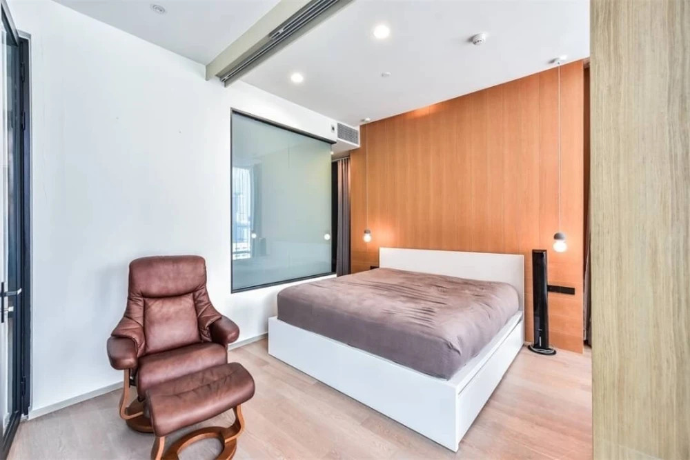 Condo for sale or rent: Ashton Silom. Fully furnished room with built-in furniture and appliances. 22nd floor, Pullman view. Reserve now!