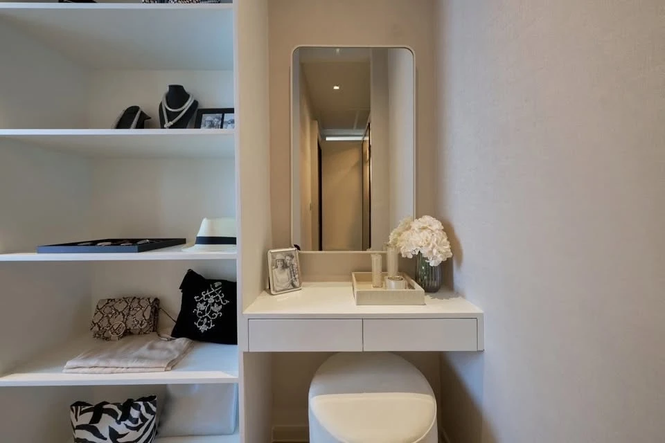 Condo for sale rent: Ashton Silom, beautifully decorated room, pleasant tone, comfortable to the eyes, affordable price, book now.