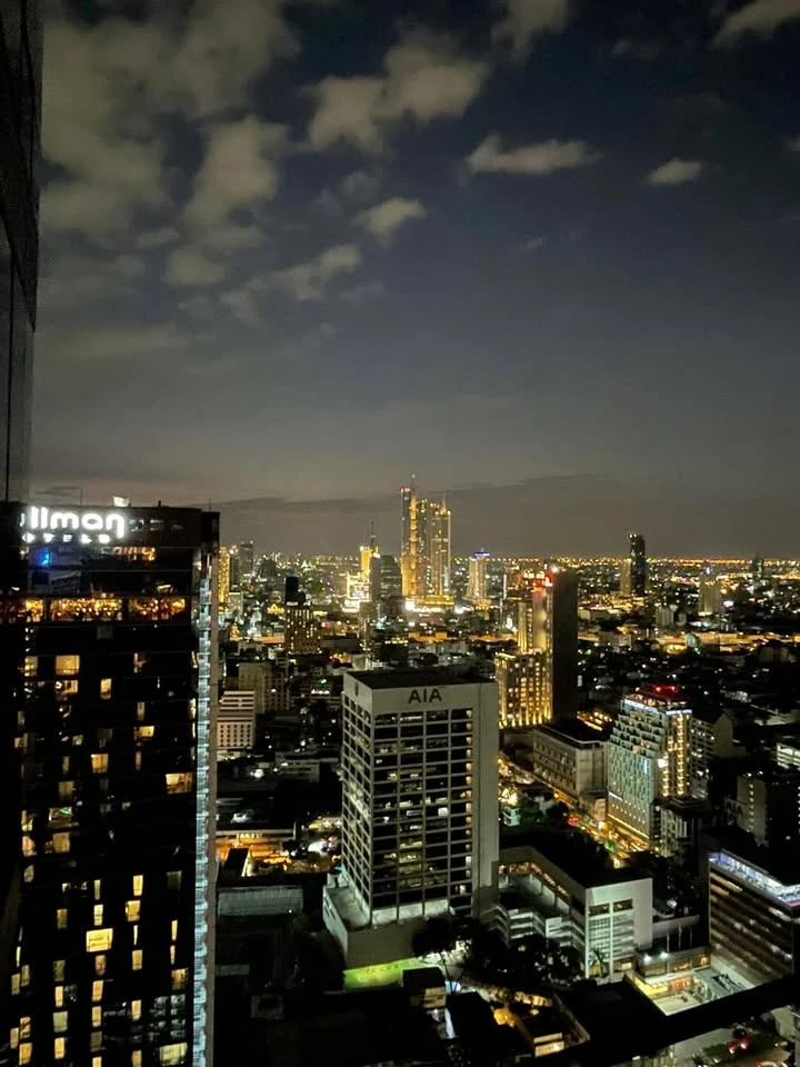 Condo for sale rent: Ashton Silom, beautifully decorated room, pleasant tone, comfortable to the eyes, affordable price, book now.