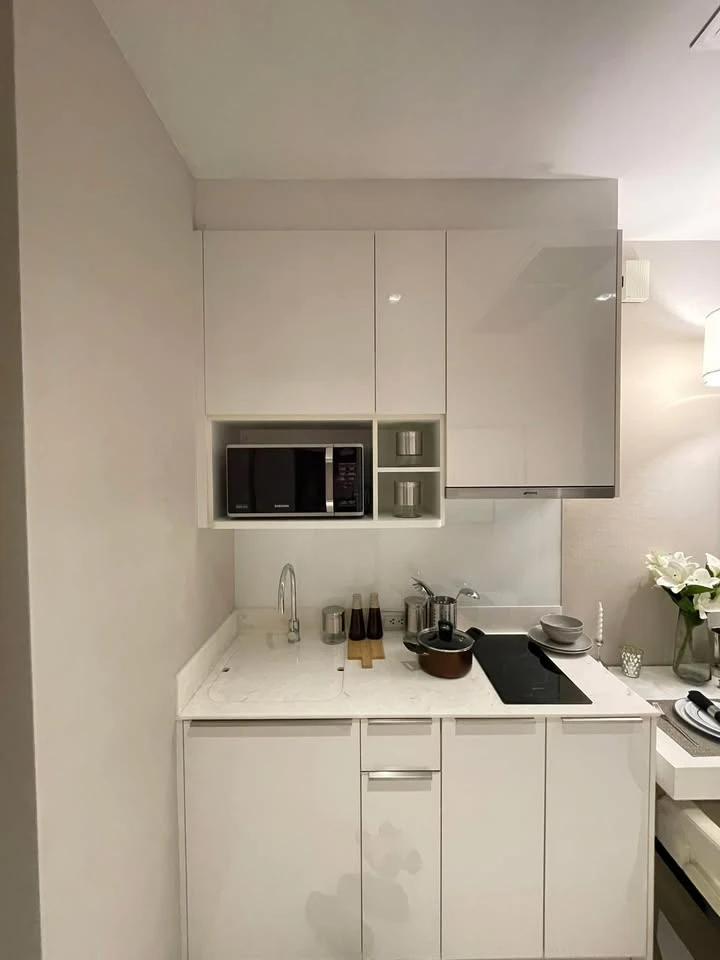 Condo for sale rent: Ashton Silom, beautifully decorated room, pleasant tone, comfortable to the eyes, affordable price, book now.