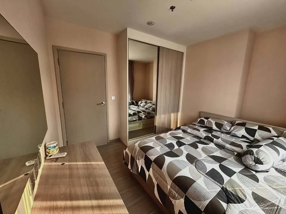 For sale or rent: Aspire Erawan Prime condo. Spacious and comfortable units with efficient use of space. Convenient and complete amenities all in one
