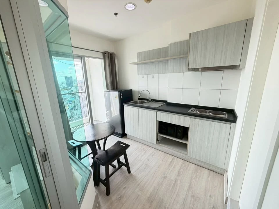 Condo for sale/rent: Aspire Ngamwongwan, nice room, 27th floor, high view, complete in one place You can only come in.
