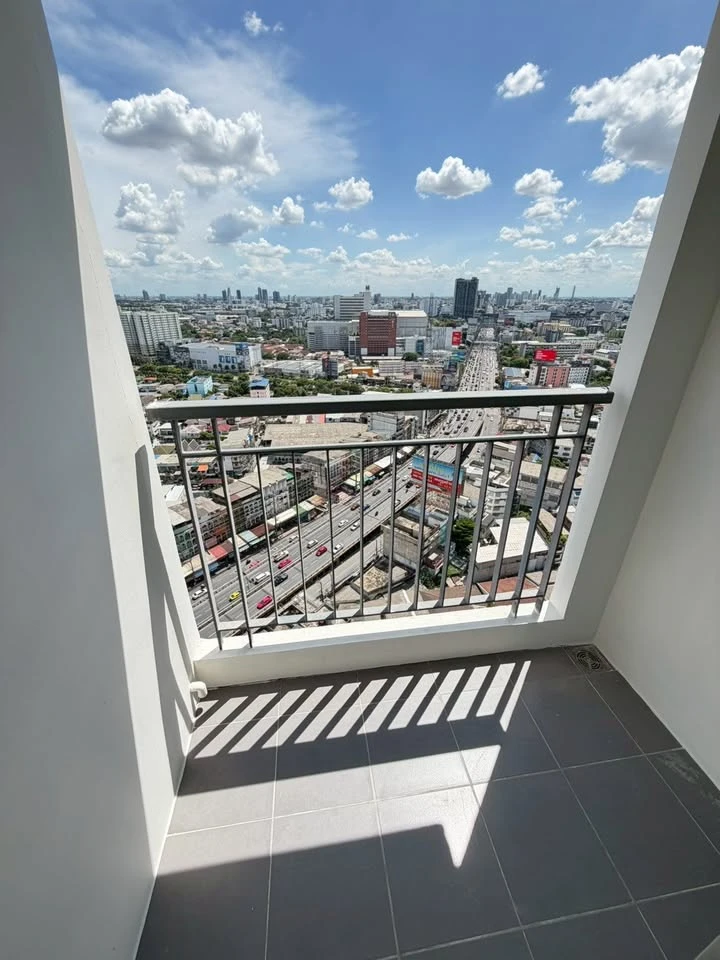 Condo for sale/rent: Aspire Ngamwongwan, nice room, 27th floor, high view, complete in one place You can only come in.