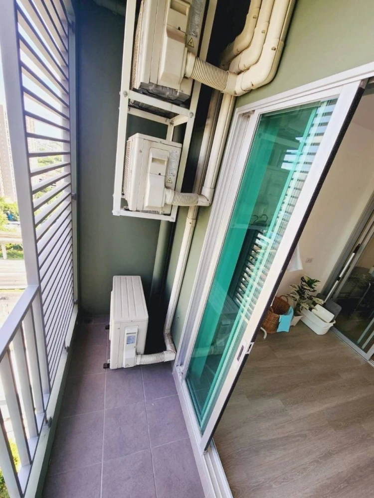 For sale, for rent, Elio Sathorn Wutthakat condo, spacious room, comes with usable space, hurry and reserve now!