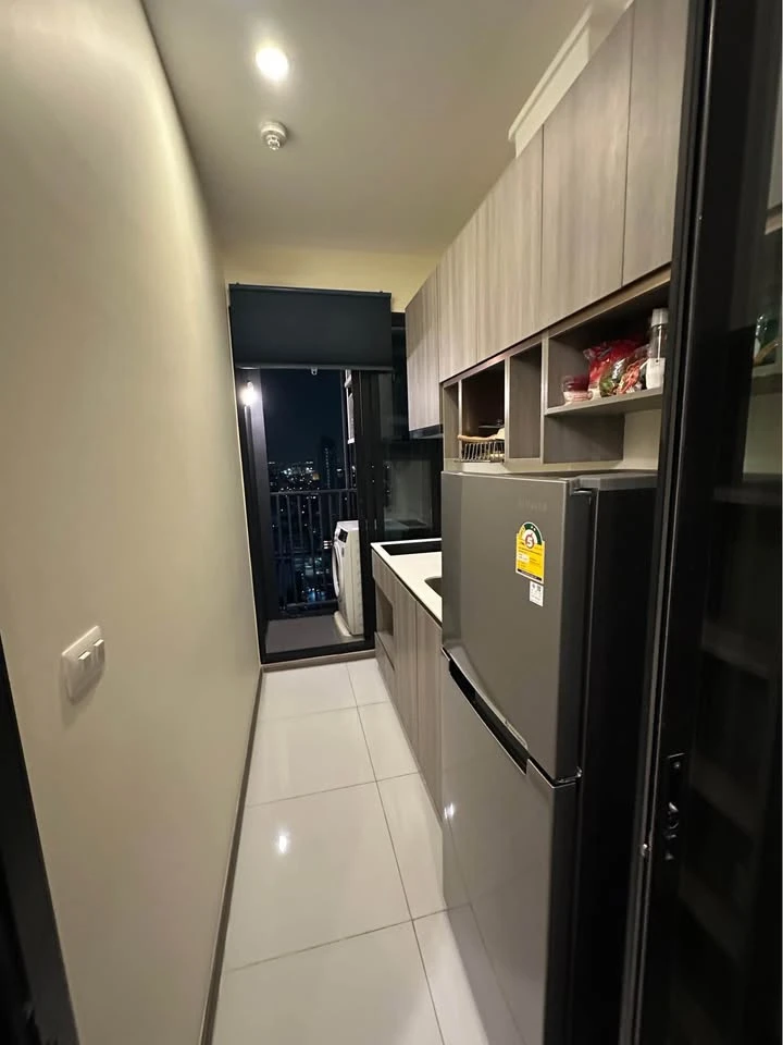 For sale, for rent, Knightbridge Prime Onnut condo, 29th floor, west-facing room view, great price, reserve now!