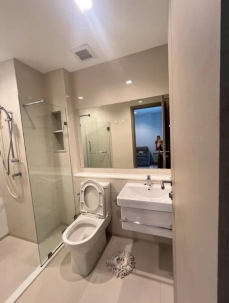 Condo for sale or rent, Life Asoke - Rama 9, 16th floor, north facing, open view, comfortable, fully furnished, come and reserve.