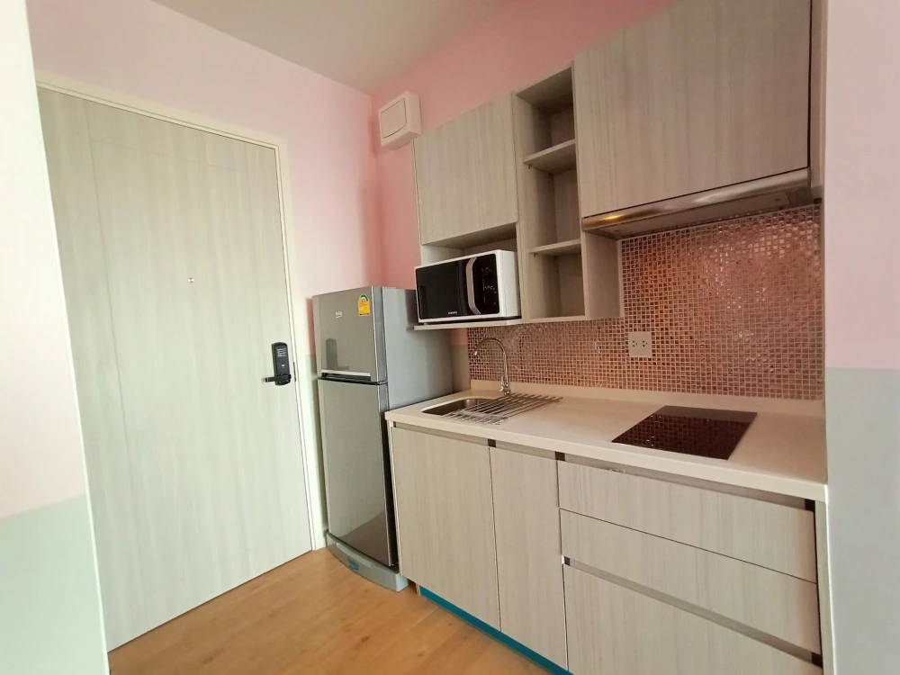 For sale, for rent, Notting hill Sriracha condo, fully furnished, ready to move in, complete in one place, hurry and reserve now.