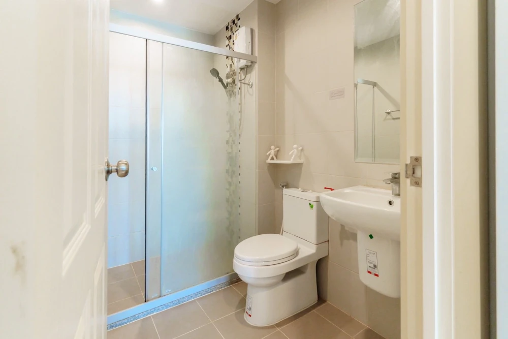 For sale or rent: Supalai Veranda Rama 9 condo, ready to move in, fully furnished, great price. Book now!