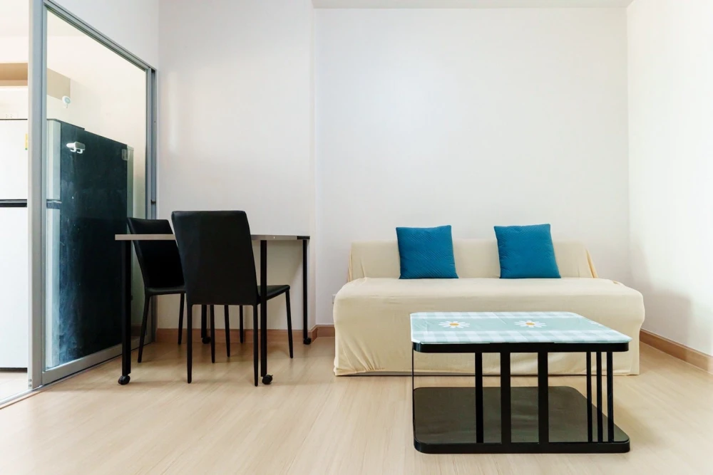 For sale or rent: Supalai Veranda Rama 9 condo, ready to move in, fully furnished, great price. Book now!