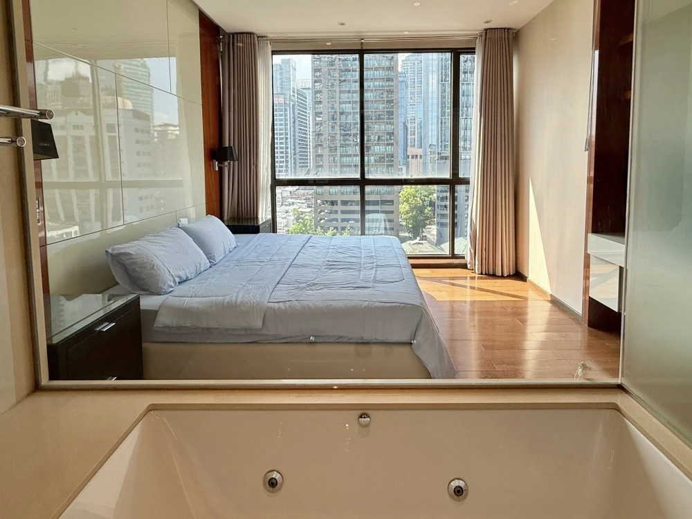 For sale or rent: The Address Sukhumvit 28 condo. Corner unit offering privacy and spacious living area. Book now, don't miss out!