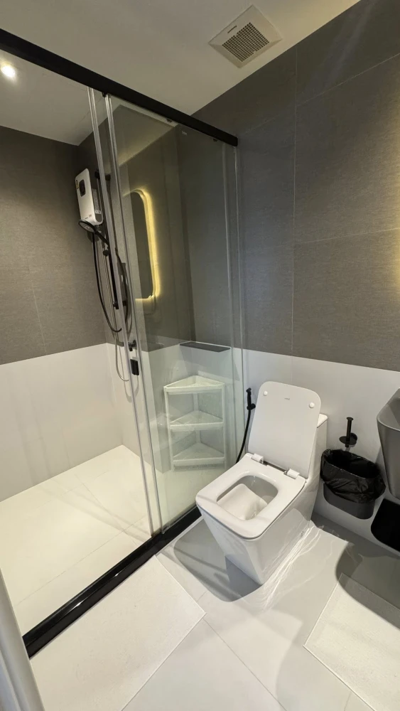 Condo for sale or rent: The Key Rama 3. Luxurious, minimalist decorated room. 15th floor. River view. Great value. You must come and reserve.