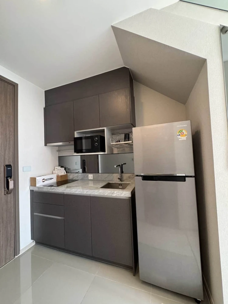 For Sale/Rent: Duplex Loft unit at The Privacy Chatuchak. High-floor unit featuring full amenities—book now.