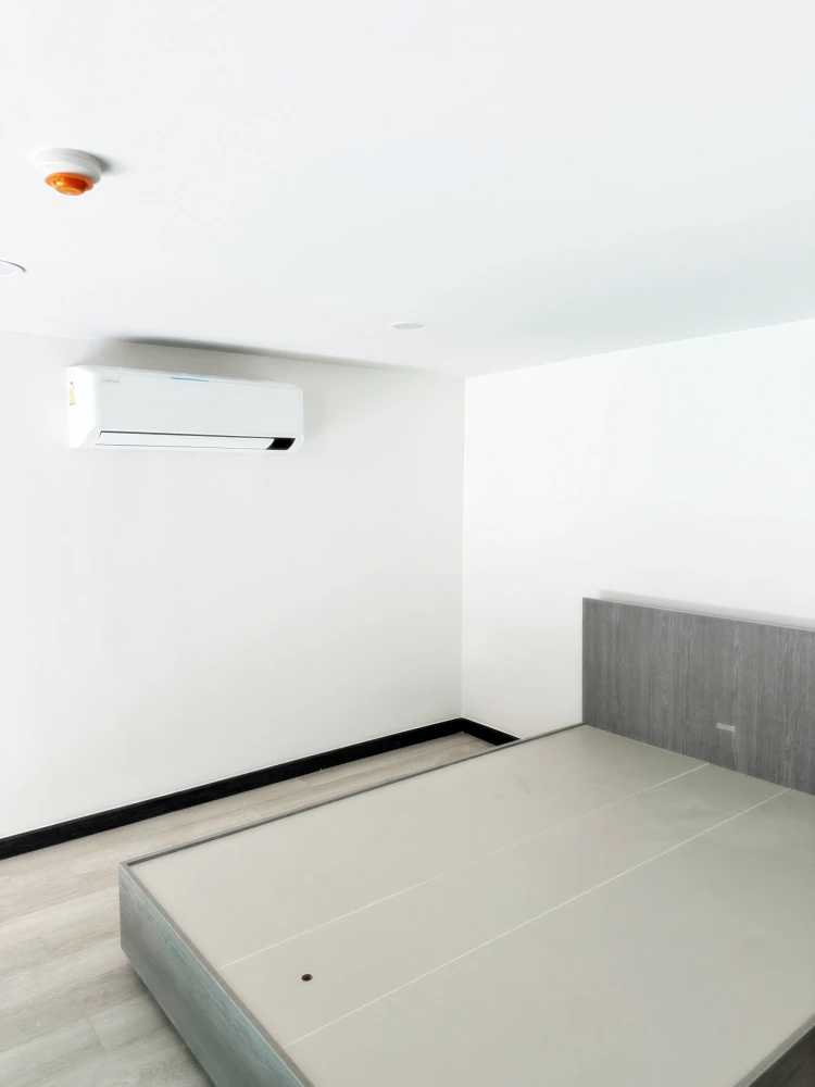 For sale or rent!! Groove Vibes Condo, Lat Phrao 18, 6th floor, beautiful room, fully furnished, ready to move in. Don't miss out!!