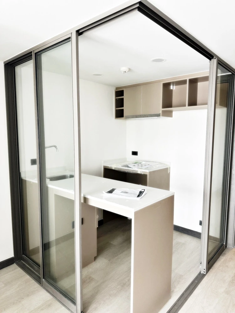 For sale or rent!! Groove Vibes Condo, Lat Phrao 18, 6th floor, beautiful room, fully furnished, ready to move in. Don't miss out!!