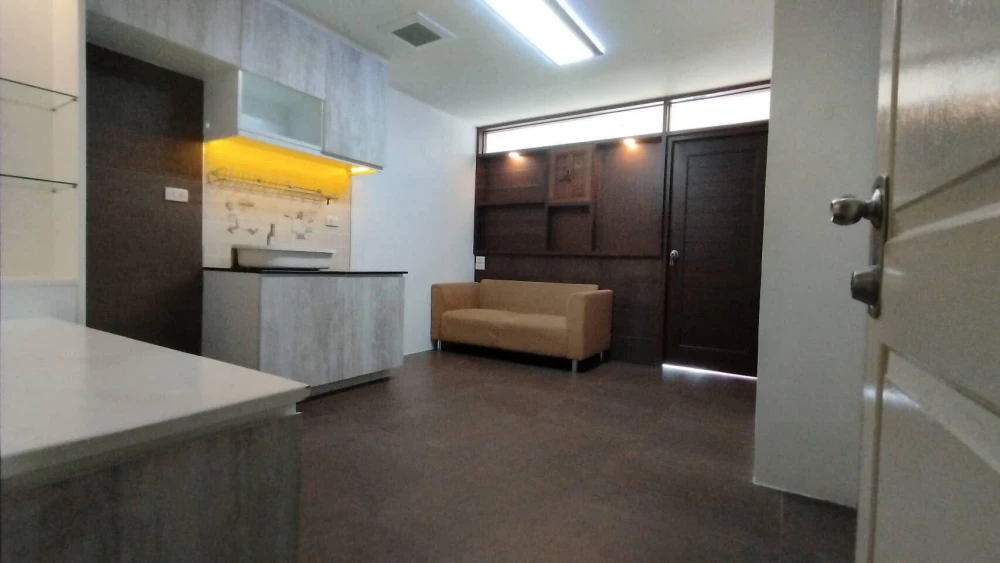 For sale, for rent, Condo Commonwealth Pinklao, large room, comfortable, 20th floor, outside view facing north, move in now