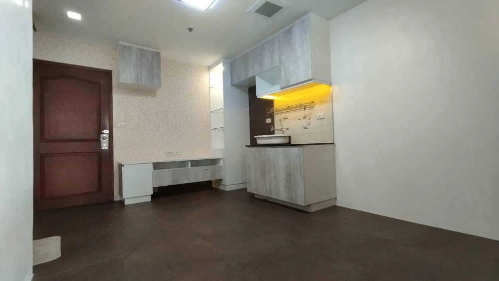 For sale, for rent, Condo Commonwealth Pinklao, large room, comfortable, 20th floor, outside view facing north, move in now