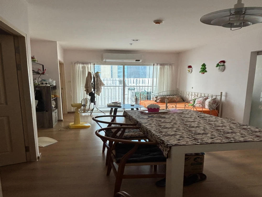 Condo for sale, rent, Sim Vibha-Ladprao, spacious room, nice sofa, nice mattress, can't be reserved anymore