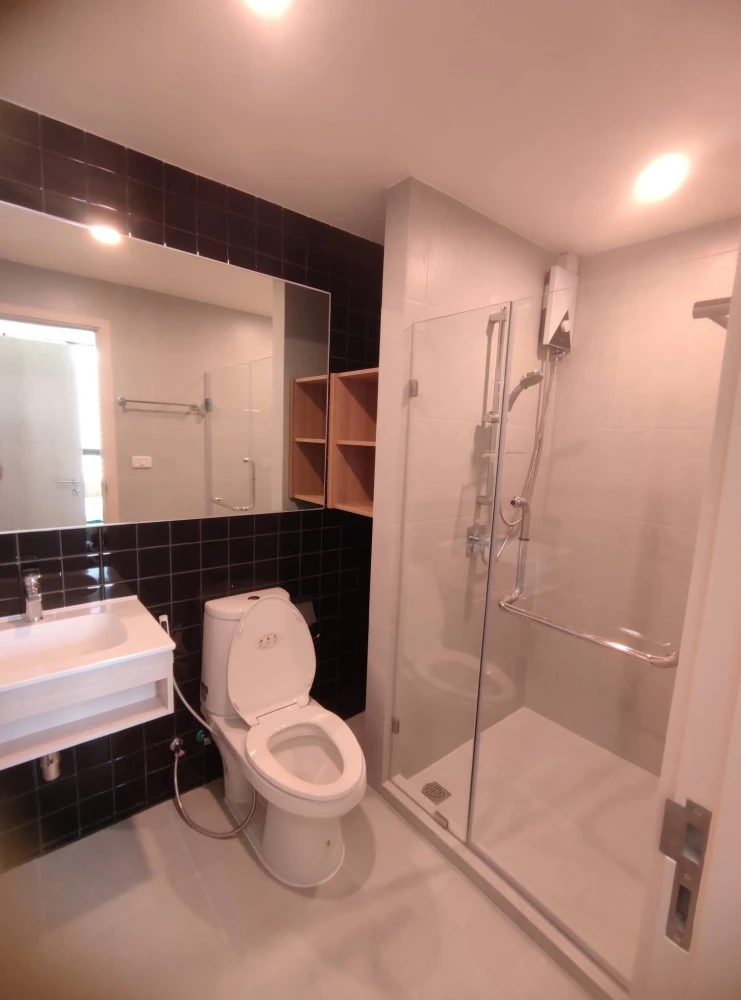 Condo for sale/rent, New Noble Chaengwattana, high floor, white room, comfortable to look at, with furniture, good like this, reserve now.