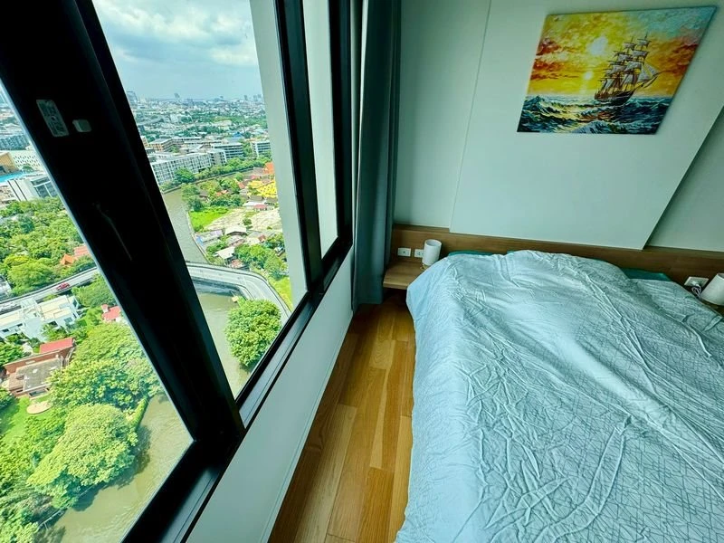 Condo for sale/rent: Blox 77. Spacious, ready-to-move-in unit, fully furnished, high floor, comfortable living. Reserve now!