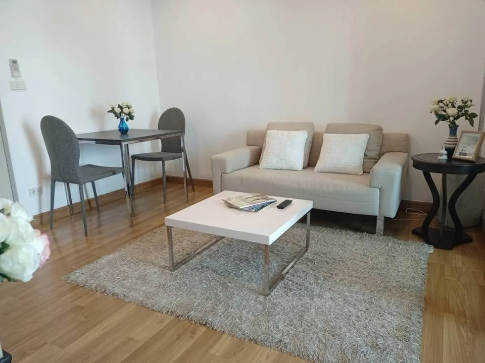 For rent or sale!! Condo Premio Vitro Kaset, 12th floor, beautiful room, fully furnished, ready to move in, don't miss it!!