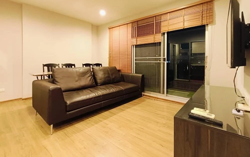 For sale, for rent!! Condo Fuse Chan-Sathorn, 10th floor, corner room, beautiful room, fully furnished, ready to move in, don't miss it!!