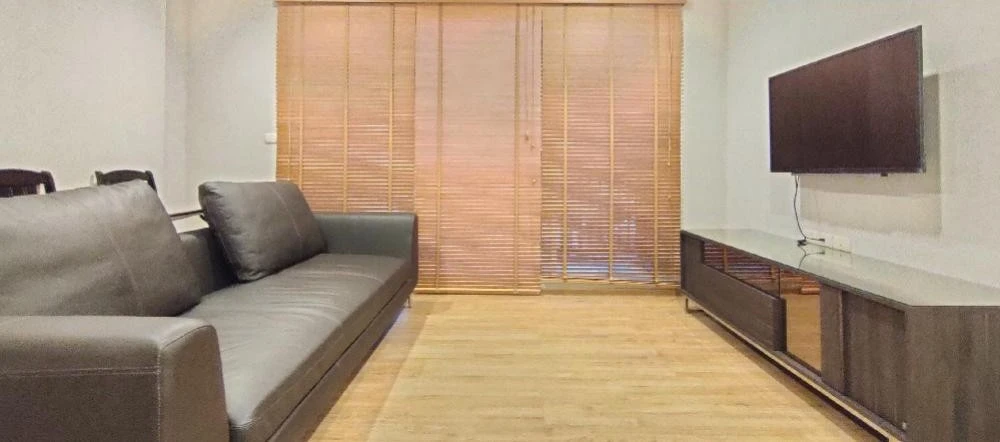 For sale, for rent!! Condo Fuse Chan-Sathorn, 10th floor, corner room, beautiful room, fully furnished, ready to move in, don't miss it!!