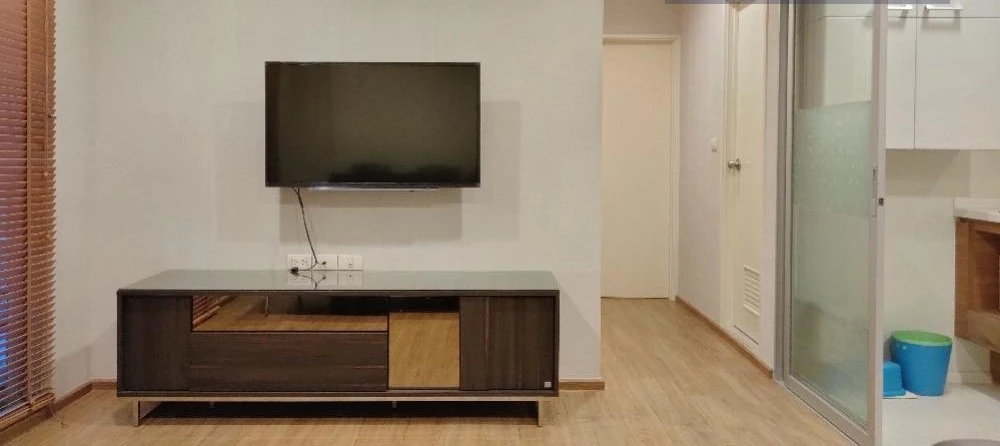 For sale, for rent!! Condo Fuse Chan-Sathorn, 10th floor, corner room, beautiful room, fully furnished, ready to move in, don't miss it!!