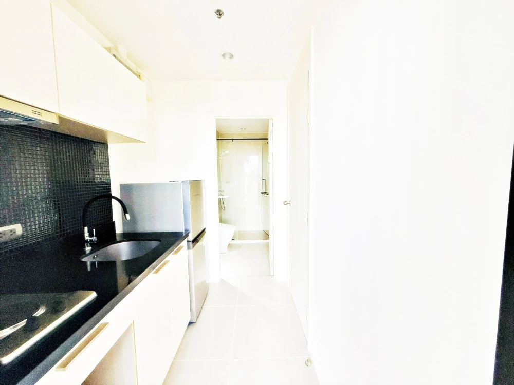 For sale, for rent!! Condo Fuse Sathorn-Taksin, 15th floor, open view, good view, good price, ready to move in, hurry up and book now!!