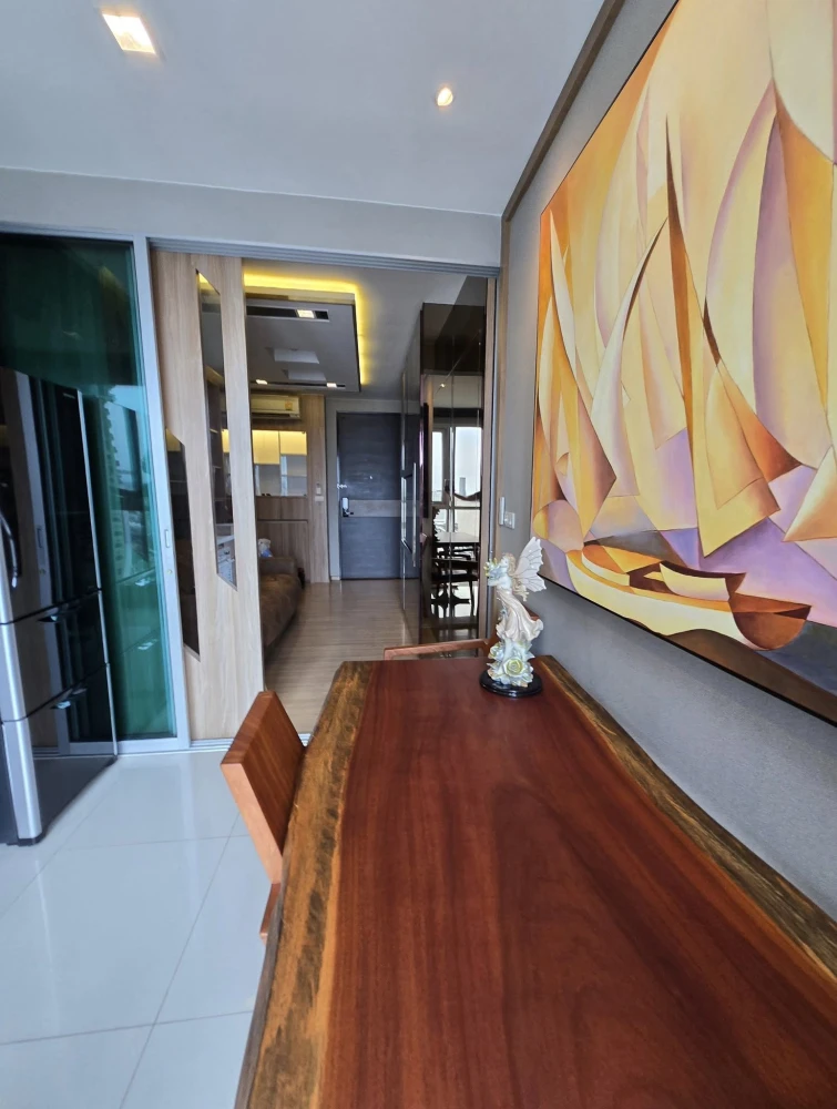 For sale, for rent, Rhythm Sathorn Condo, beautifully decorated room, well-built, 37th floor, river view, must book now.